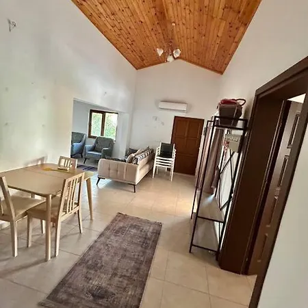 Konforlu Bir Tatil Apartment *